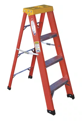 Escada Tesoura Simples Fibra 8 Degraus - 2,40mt